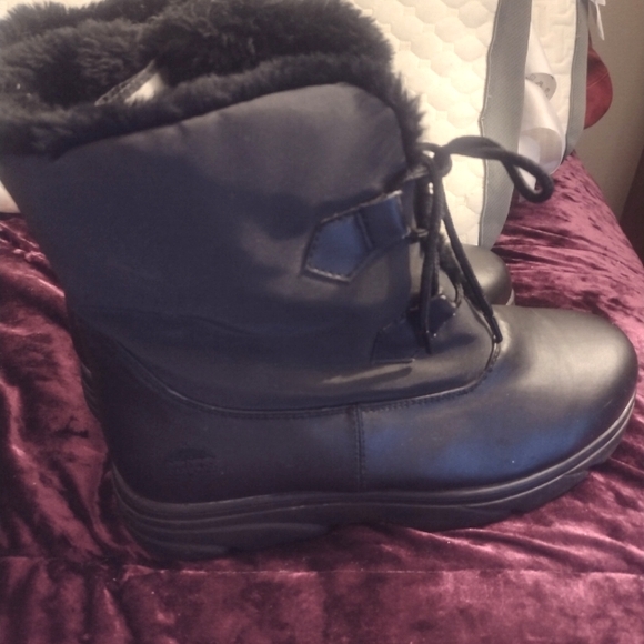 Women's Totes boots size 9 - Picture 6 of 16